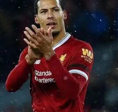 鲁尼与范戴克：关于领导能力与赛季表现的论辩交锋